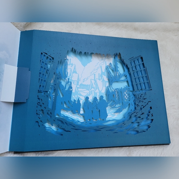 Harry Potter: Magical Places: A Paper Scene Book - Picture 6 of 9